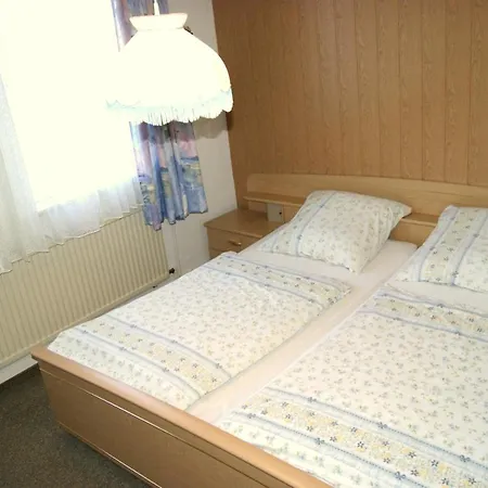 Gaestehaus Wetzel בית הארחה 3*